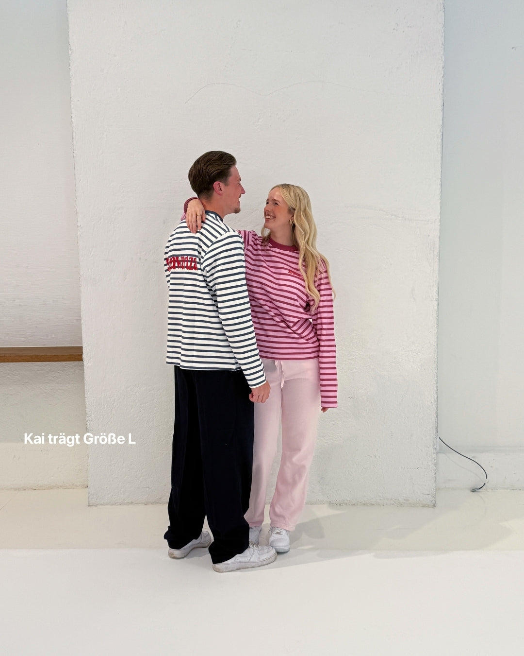 Strawanza Longsleeve Navy und Weiß