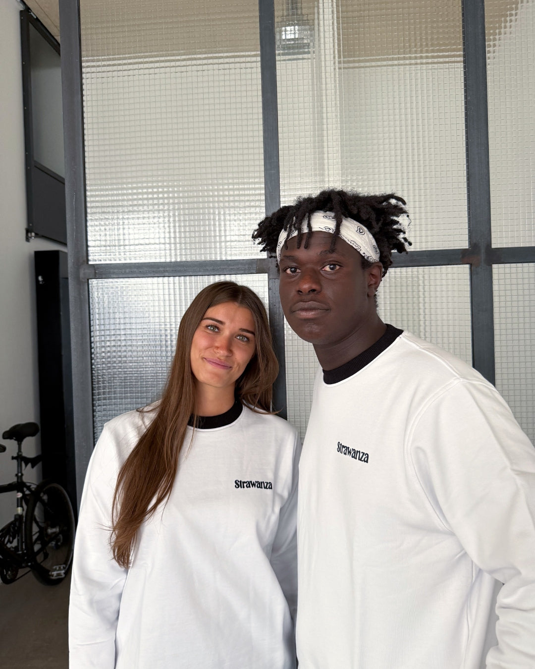 Strawanza Longsleeve weiß