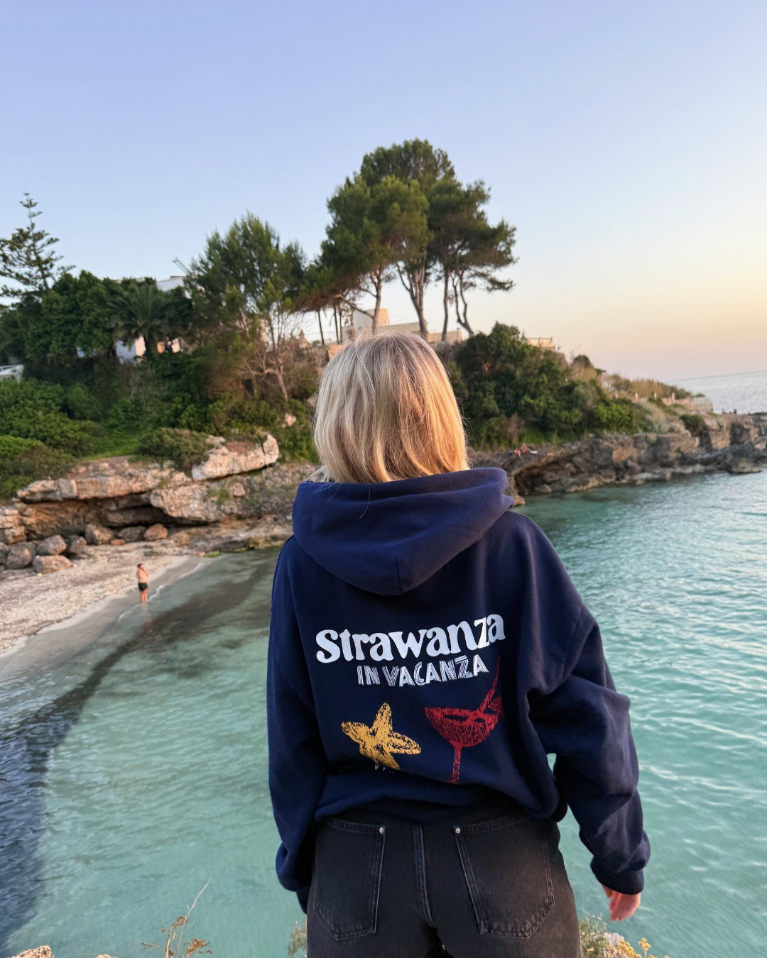 Strawanza in Vacanza Hoodie